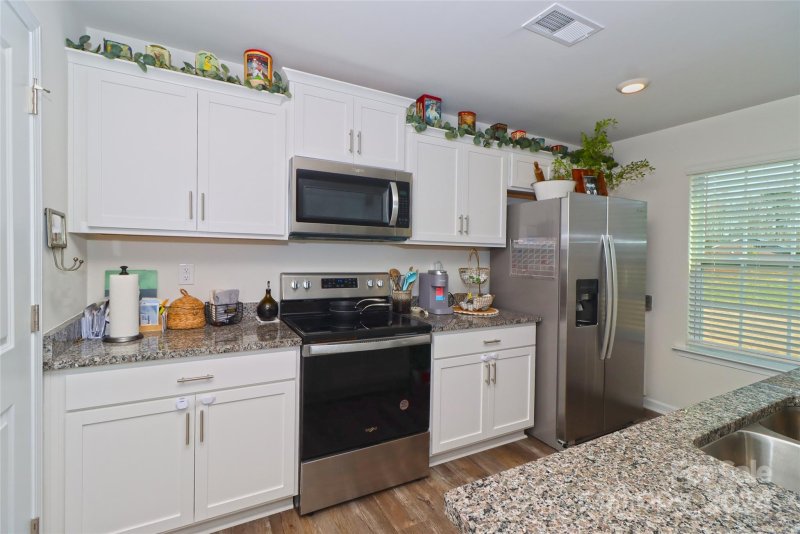 Property image 5 at 2247 Meadow Stream Drive, Sherrills Ford, NC 28673