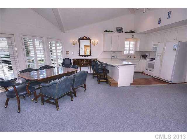 Property image 3 at 727 Isle Of Pines Road, Mooresville, NC 28117