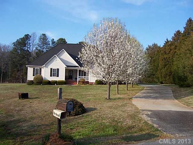 Property image 2 at 105 Providence Place, York, SC 29745