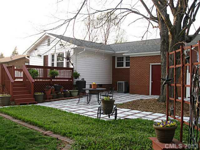 Property image 2 at 725 Brookwood Drive, Mooresville, NC 28115