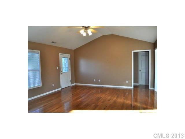Property image 4 at 5051 Gateway Drive, Claremont, NC 28610