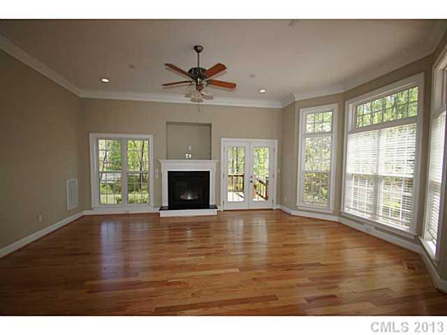 Property image 4 at 110 Lake Hills Drive, Mooresville, NC 28117