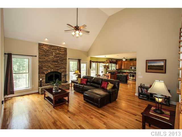 Property image 4 at 368 Falcon Drive, Concord, NC 28025