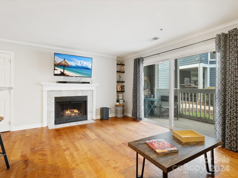 Property image 5 at 525 N Graham Street, Charlotte, NC 28202