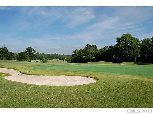 Property image 3 at 2011 Legend Creek Lane, Charlotte, NC 28227