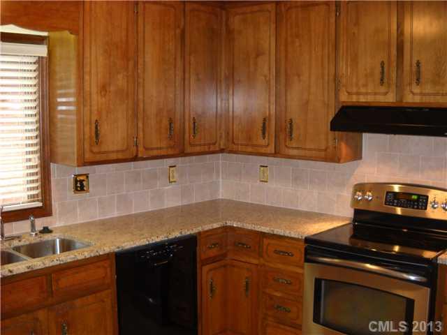 Property image 3 at 1327 Radio Road, Statesville, NC 28625