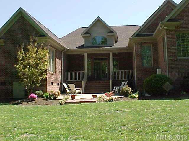 Property image 3 at 106 E Barrington Court, Salisbury, NC 28146
