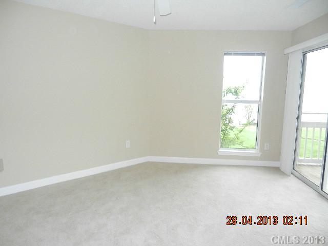 Property image 2 at 1332 Torrence Circle, Davidson, NC 28036