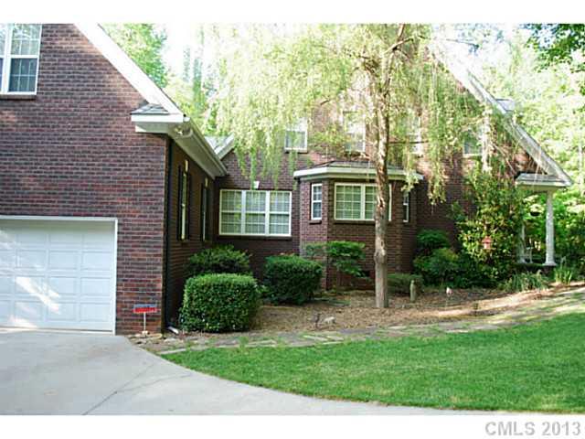 Property image 2 at 7141 Cobblecreek Drive, Matthews, NC 28104