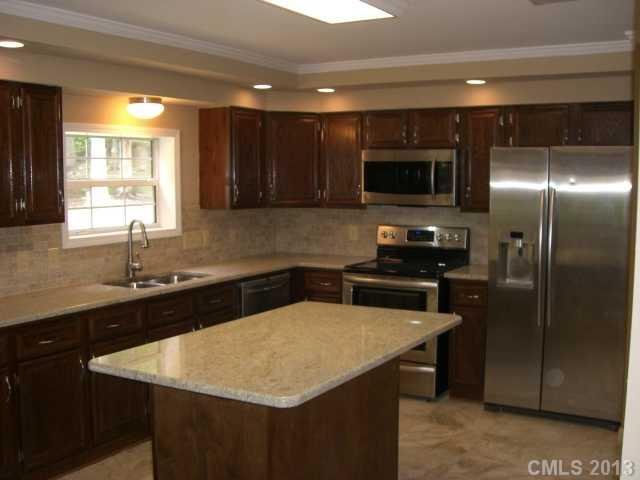 Property image 4 at 2898 Red Pawn Drive, Clover, NC 29710