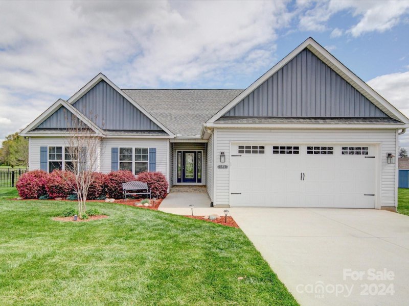 151 Staffordshire Drive