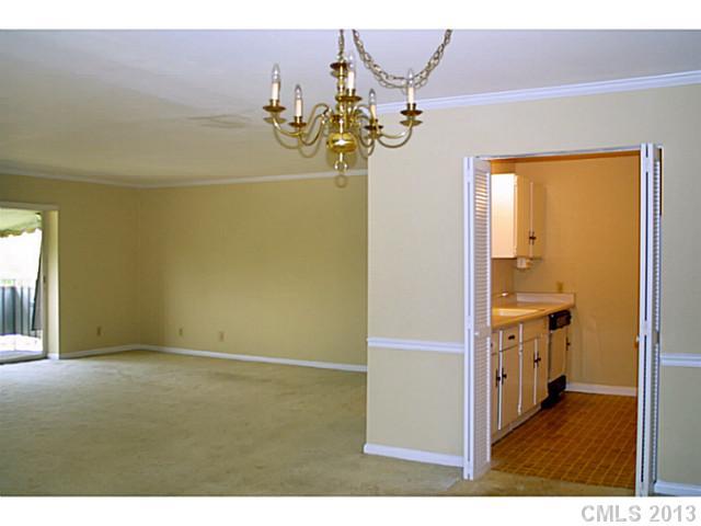 Property image 4 at 1323 Queens Road, Charlotte, NC 28207