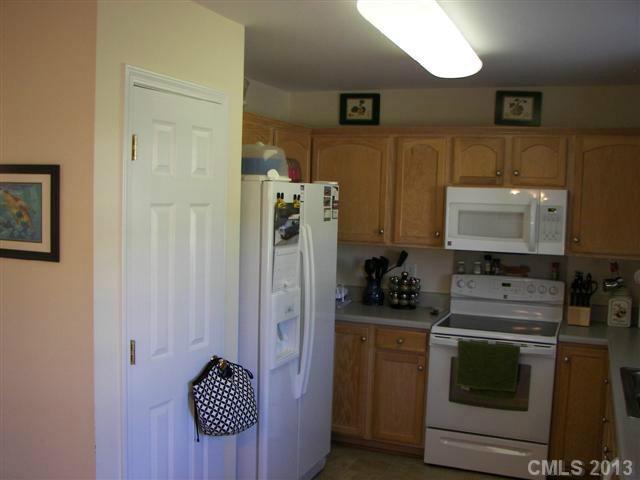 Property image 4 at 212 Nottingham Drive, York, SC 29745