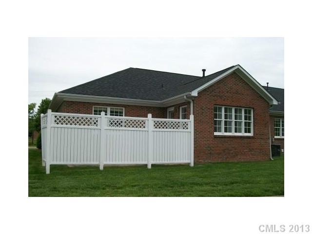 Property image 4 at 568 Royalty Court, Gastonia, NC 28054