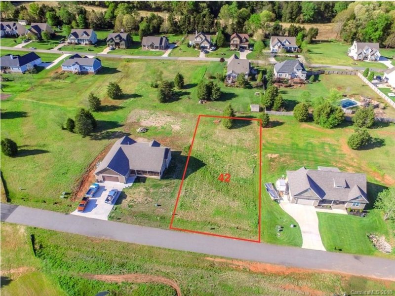 114 Sheep Path Drive