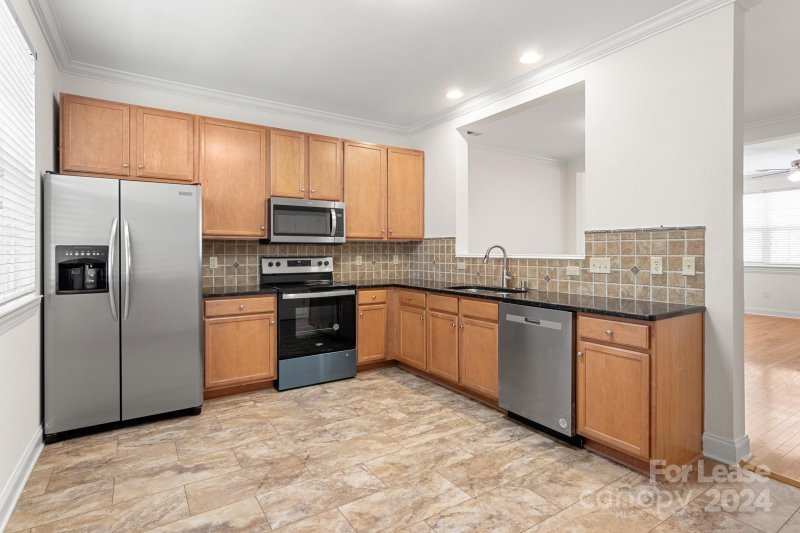 Property image 3 at 129 High Ridge Road, Mooresville, NC 28117