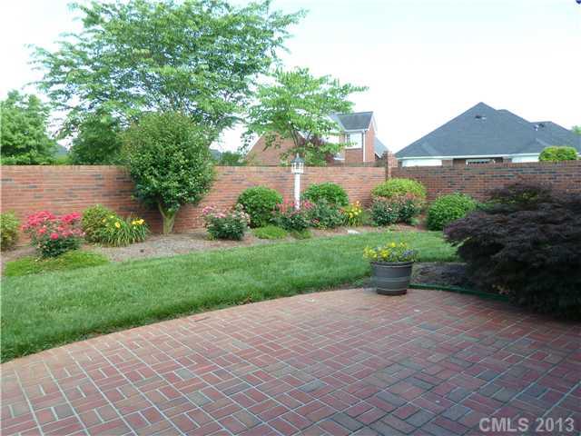 Property image 3 at 1542 Elkhart Circle, Gastonia, NC 28054