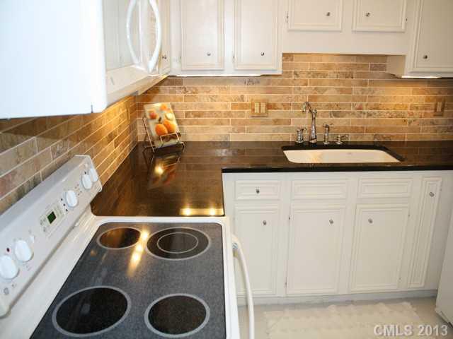 Property image 4 at 301 W 10th Street, Charlotte, NC 28202