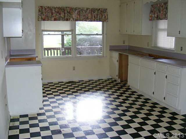 Property image 2 at 2914 Moose Gantt Trail, Crouse, NC 28033