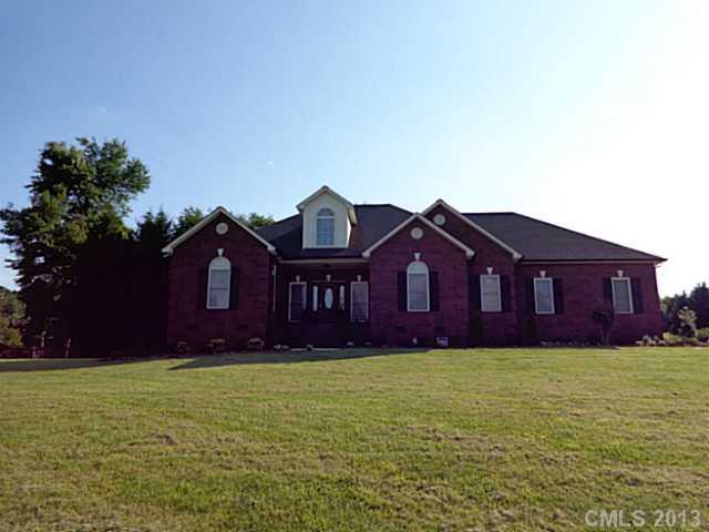 5625 S Oakmont Drive