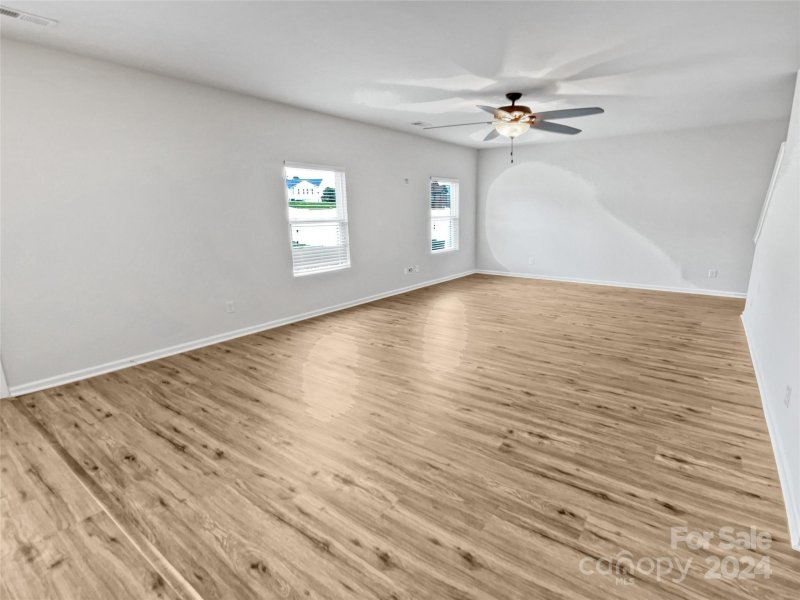 Property image 3 at 108 Mcgarty Place, Mount Holly, NC 28120