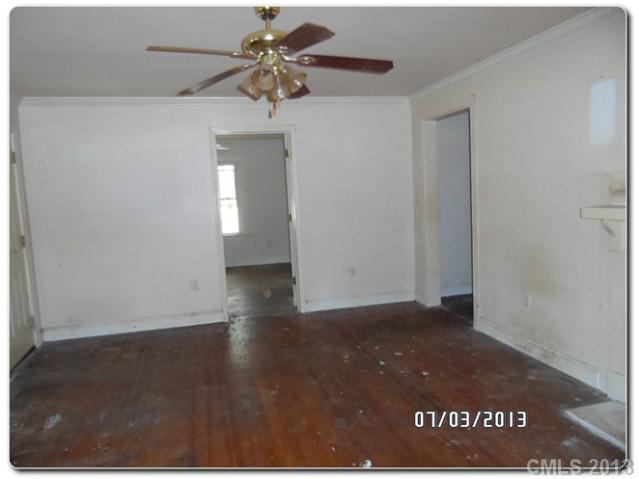 Property image 4 at 410 E Park Avenue, Gastonia, NC 28054