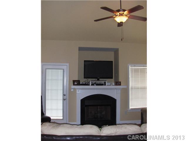 Property image 3 at 2001 Alton Court, Lowell, NC 28098