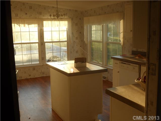 Property image 4 at 135 Broad Meadow Drive, Statesville, NC 28677