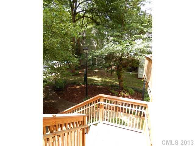 Property image 2 at 1625 Merry Oaks Road, Charlotte, NC 28205