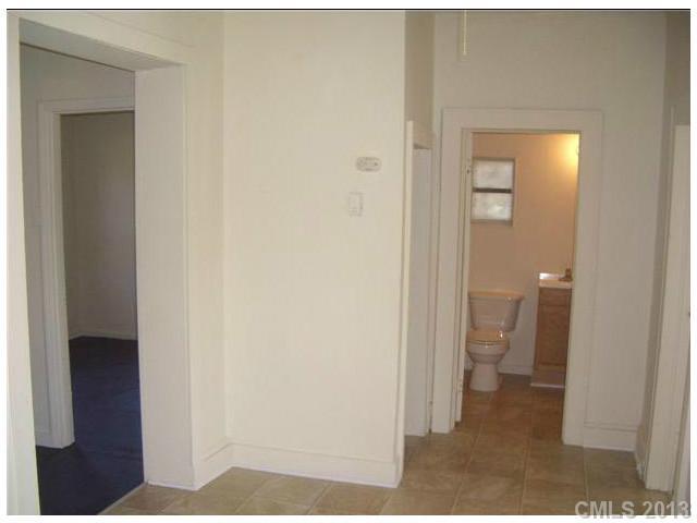 Property image 3 at 2120 B Avenue, Charlotte, NC 28216