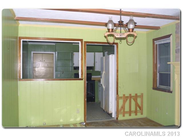 Property image 5 at 5931 Olinda Street, Charlotte, NC 28215