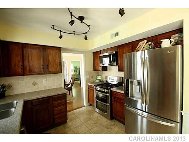 Property image 5 at 6732 Carmel Hills Drive, Charlotte, NC 28226