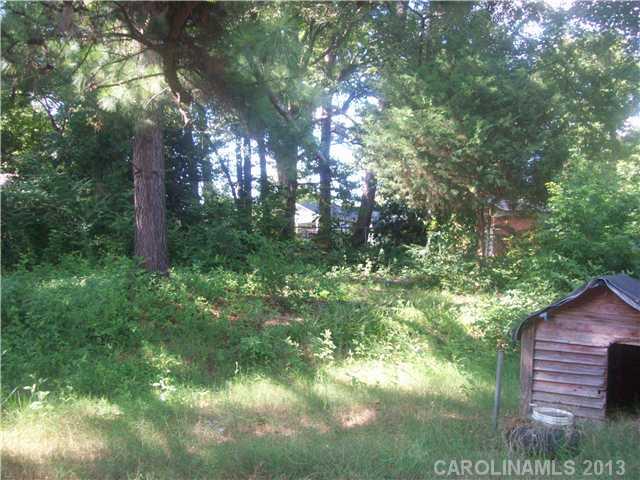 Property image 3 at 5423 Hughes Drive, Charlotte, NC 28213