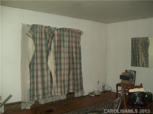 Property image 5 at 5423 Hughes Drive, Charlotte, NC 28213