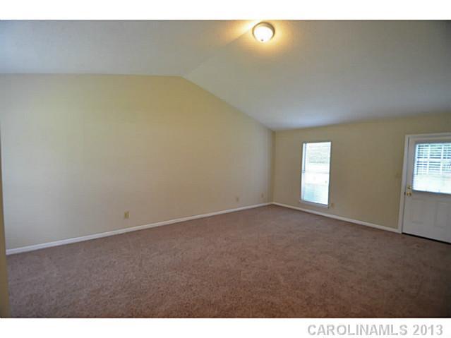 Property image 3 at 6912 Delta Lake Drive, Charlotte, NC 28215