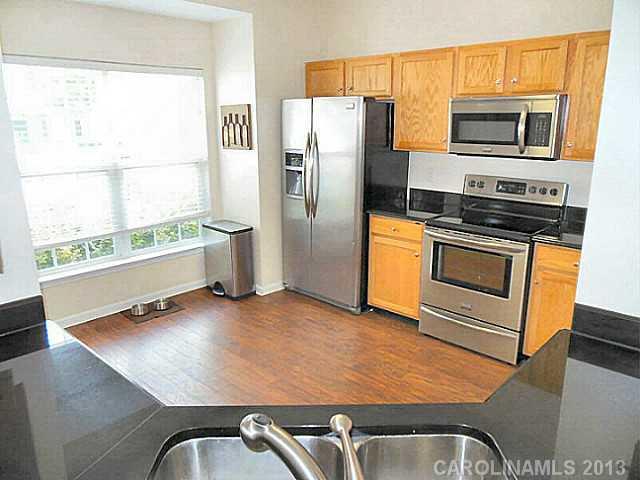 Property image 5 at 8040 Stoneham Court, Charlotte, NC 28105