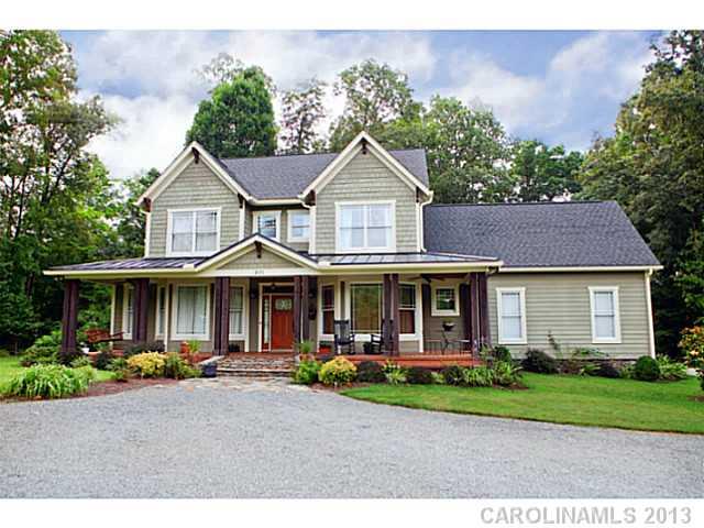 2171 Briarwood Circle