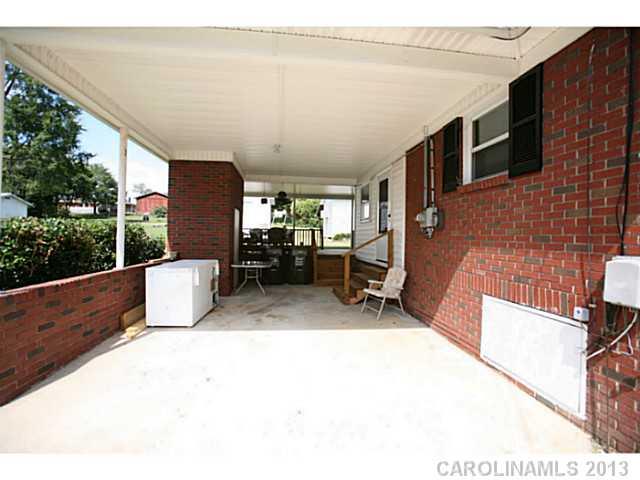 Property image 2 at 19 Sw Rosedale Drive, Concord, NC 28027