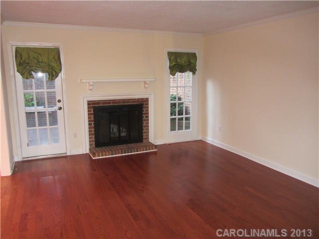 Property image 4 at 4407 Simsbury Road, Charlotte, NC 28226