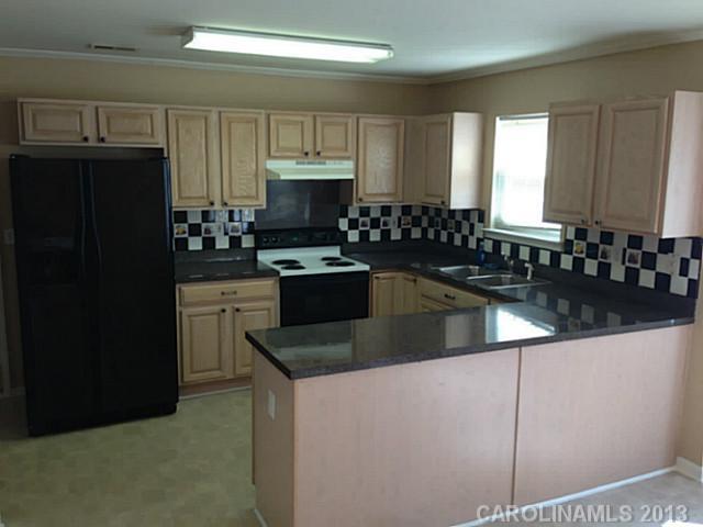 Property image 3 at 4441 Cades Cove Drive, Charlotte, NC 28273