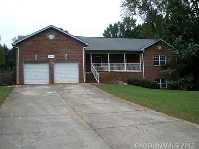 Property image 2 at 2791 Ne 5th Avenue, Hickory, NC 28601