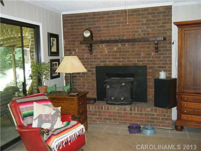Property image 2 at 2004 Hickory Hills Drive, Denver, NC 28037