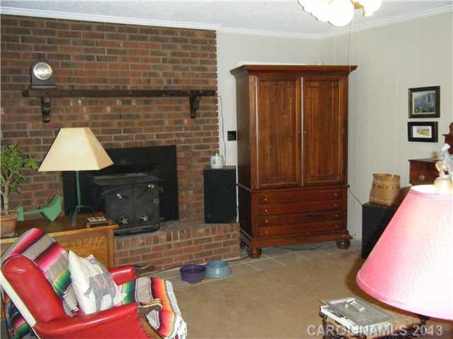 Property image 3 at 2004 Hickory Hills Drive, Denver, NC 28037
