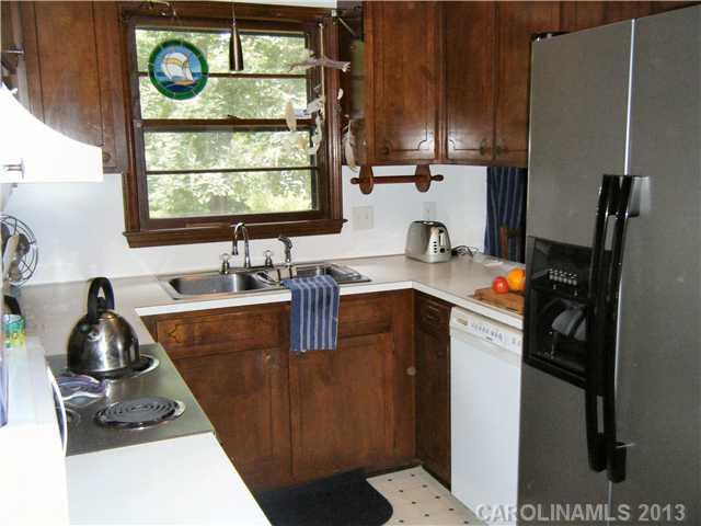 Property image 4 at 2004 Hickory Hills Drive, Denver, NC 28037
