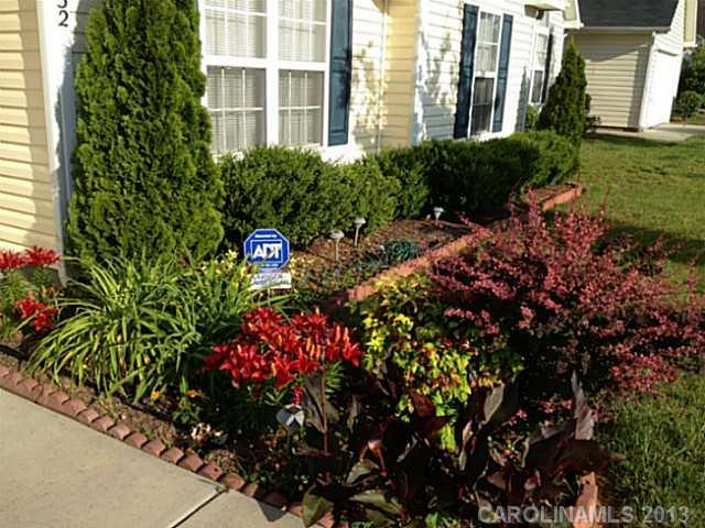 Property image 2 at 6832 Parkers Crossing Drive, Charlotte, NC 28215