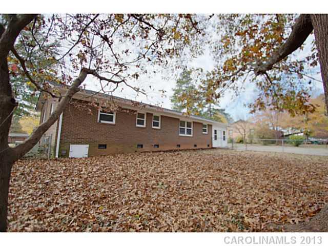 Property image 2 at 117 Greendale Drive, Mount Holly, NC 28120