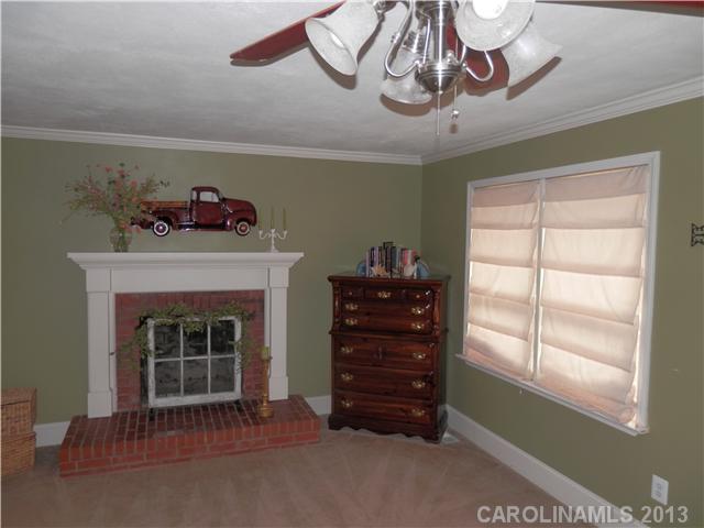 Property image 4 at 780 Se Carolyn Drive, Concord, NC 28025