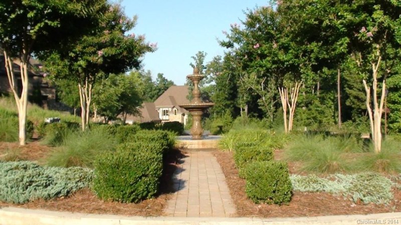 Property image 3 at 7471 Barrington Ridge Drive, Fort Mill, SC 29707