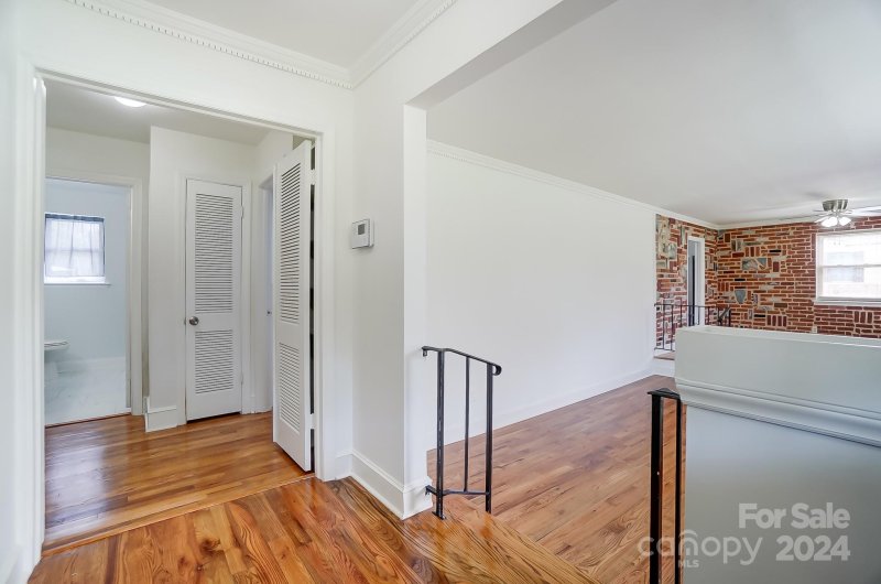 Property image 5 at 5927 Olinda Street, Charlotte, NC 28215