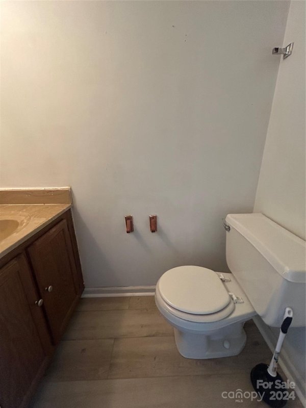 Property image 5 at 5900 Bayswater Lane, Charlotte, NC 28212